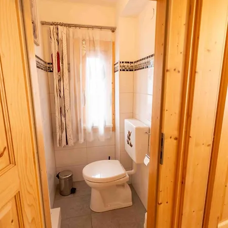 Nagellehen Apartment