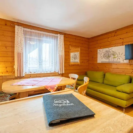 Nagellehen Apartment *